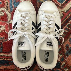 Size 10 Women’s Adidas
